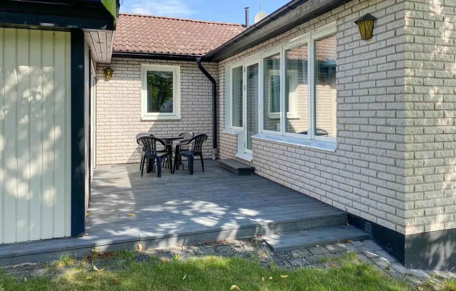 "Klippstigen" Villa For 10 Persons With Massage Chair, Sauna And Billiard Table Hultsfred Exteriör bild